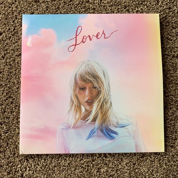 Taylor Swift Lover Vinyl - Picture 2 of 6